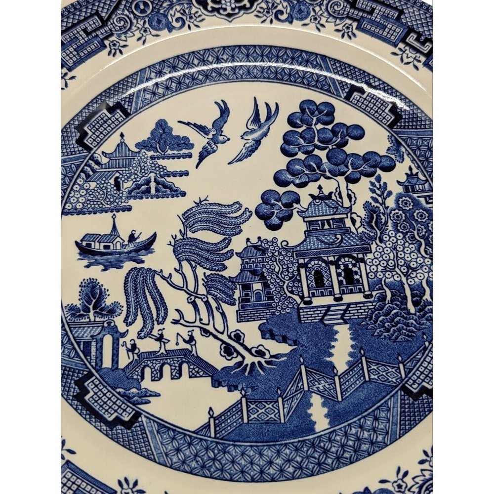 CHURCHILL Dinner Plates, Set Of 2, 10-1/4" BLUE WILLOW STAFFORDSHIRE ENGLAND - Picture 2 of 6